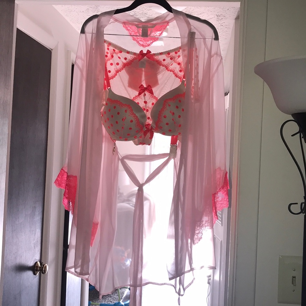 Gorgeous flamingo pink VS lingerie 3 pc set
